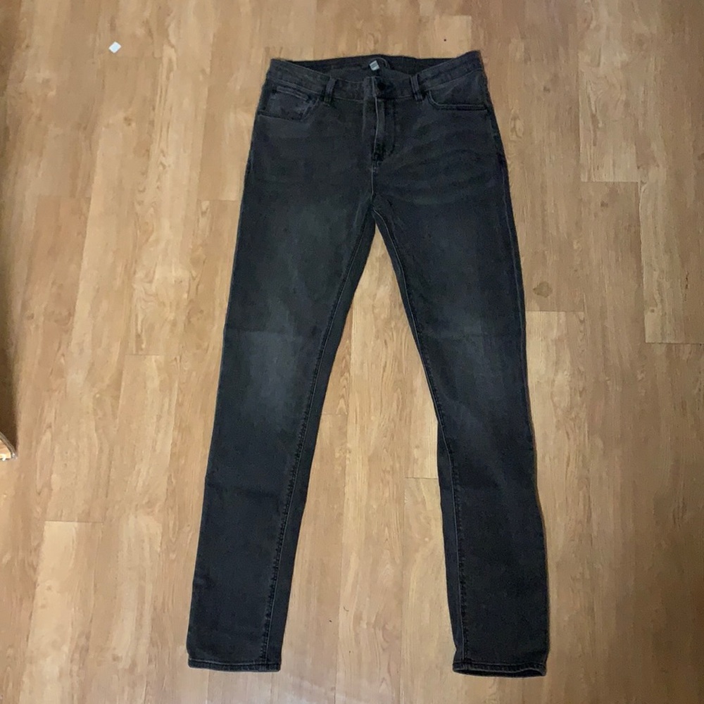 Ashy grey skinny jeans